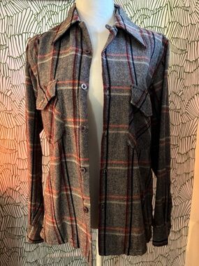 Vintage Men's Grayish Blue Plaid Button-Down Shirt with Red Accents